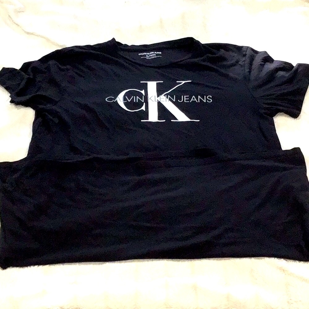 Calling all CK fans! T-shirt short dress size XL!